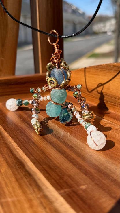 The Bright Family Pendent
